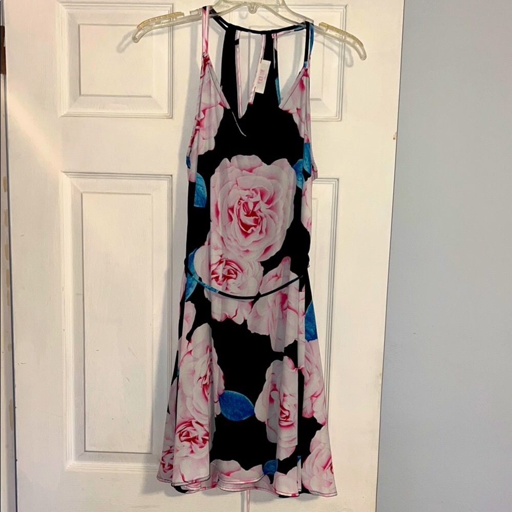 Peach Love Black Pink Floral V-neck Tie Waist Dress NWOT - Picture 3 of 11
